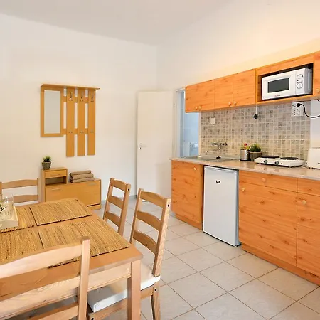 Fonix Panzio Bed & Breakfast